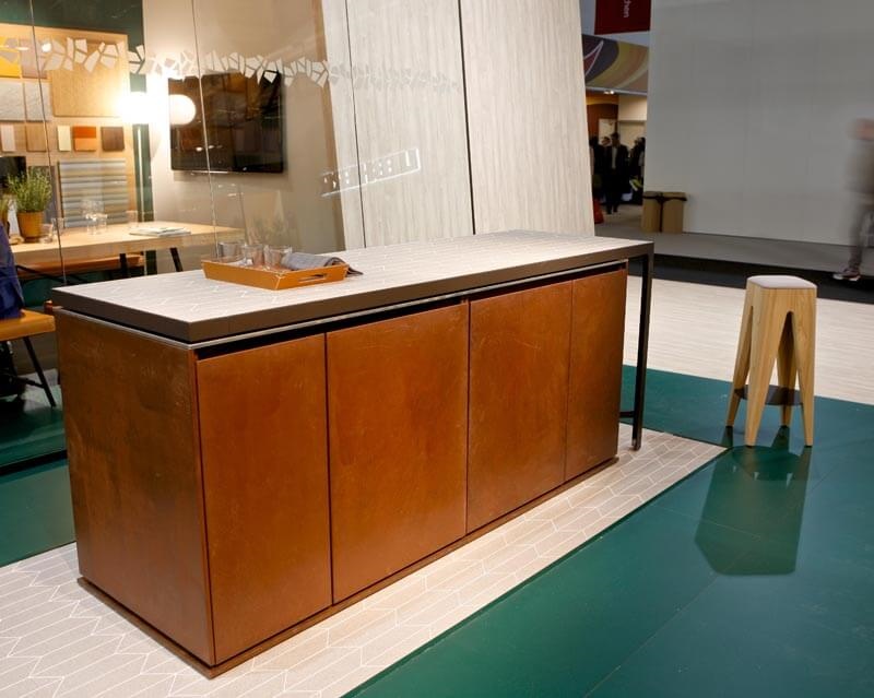 Compact In&Outdoor, Monobloque con cocina y mesa deslizante