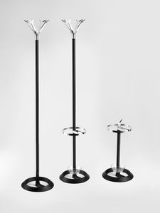 Battista, Perchero de pie, base de hierro fundido, aluminio y marco de acero