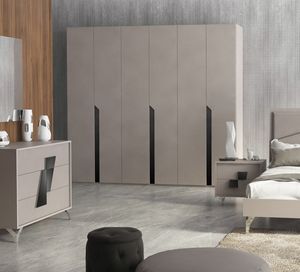 Flora, Armario con puertas con bisagras con un diseo esencial