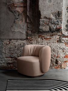 Sipario Lounge Chair, Silln con respaldo drapeado