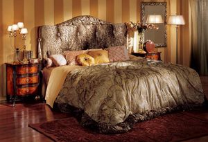 Florence bed, Cama de estilo clásico con cabecera acolchada