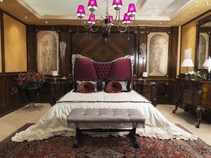 Gigli bed, Cama de lujo con cabecera tapizada, de estilo clásico