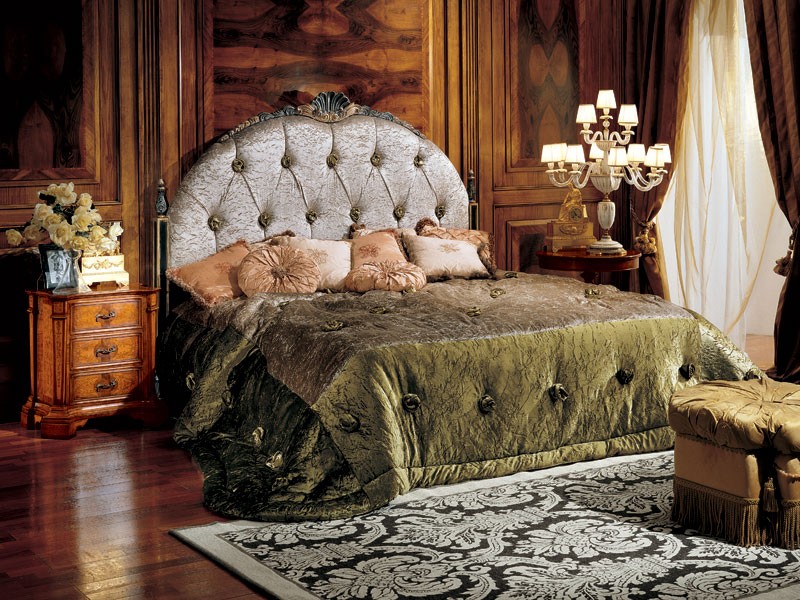 Paradise bed, Cama con cabecero capitonné upholtered