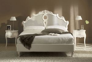 Sissi cama, Slido cama de madera tallada, cabecera en Viena paja