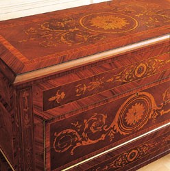 Art. 925 chest of drawers '700 Italiano Maggiolini, Aparador de mano tallada, con cajones embutidos, con estilo clásico