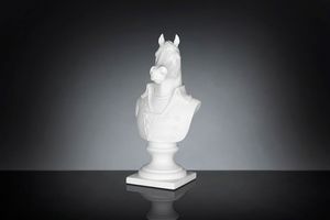 Marengo, Escultura de cabeza de caballo