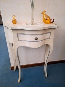 Art. 85/C, Consola lacada blanca de estilo clsico, precio de salida