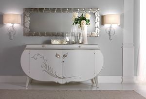I Sogni Art. 501G, Elegante aparador con decoraciones plateadas