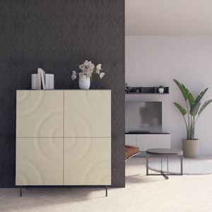 Nemesi 4A, Gabinete lacado, con puertas con decoraciones concntricas