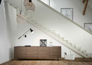 Time, Aparador con un dise�o contempor�neo.