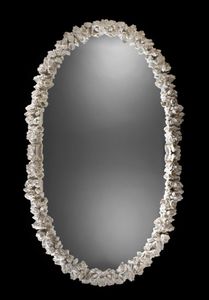 Art. 20462, Espejo ovalado, con tallas de flores