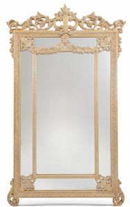 Espejo 25-1015, Mirror con un marco de madera finamente tallado