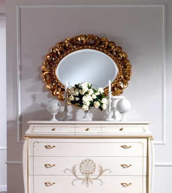 OLIMPIA B / Oval Mirror, Espejo oval clásico de madera maciza tallada
