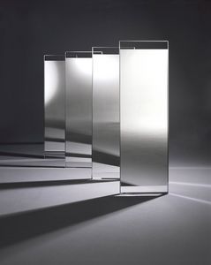 Ring mirror, Espejo de diseo con estructura en acero cromado
