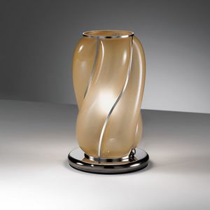 Orione Rt385-020, Lámpara de sobremesa realizada con técnicas artesanales