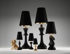 The Chess Lamps, Las bombillas cerámicas de escritorio con pantalla de tela