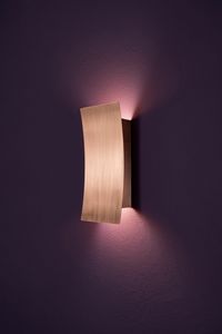 Wallight, Lmpara de pared con un diseo contemporneo