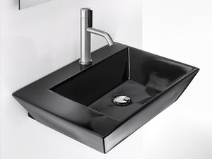 PRISMA L291 BASIN, Lavabo montado en la pared de cermica