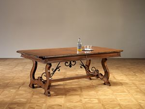 Art. 817 mesa, Mesa de estilo clsico con decoraciones de hierro forjado a mano