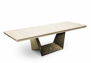 Trapezio mesa, Mesa con tapa de mrmol pulido