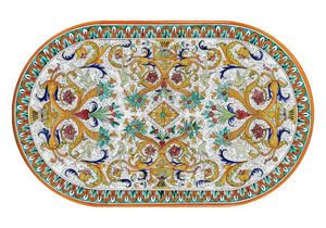 Venezia, Mesa con decoracin renacentista