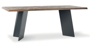 PLUS, Rstica mesa de madera maciza, con base metlica