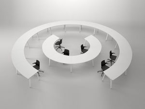 Atreo comp.7, Composicin modular de mesas para las oficinas que operan