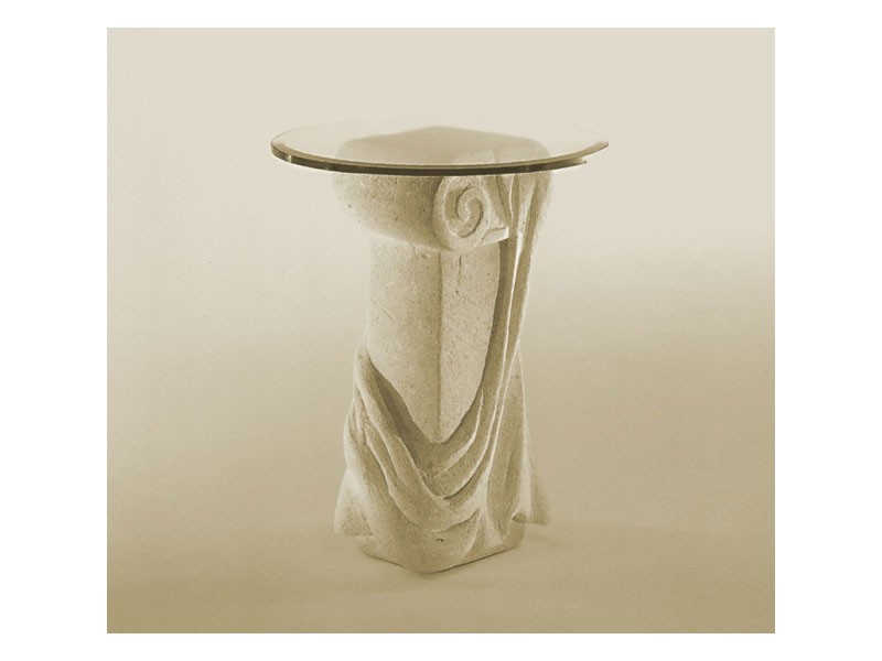 Saffo, Mesa con la parte superior en la columna de vidrio y piedra