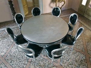 VANITY table, Mesa redonda con estructura de soporte central, de estilo clsico