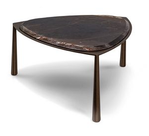 Mesa de centro 2026-04, Mesa de centro en metal bronceado, tapa de m�rmol.