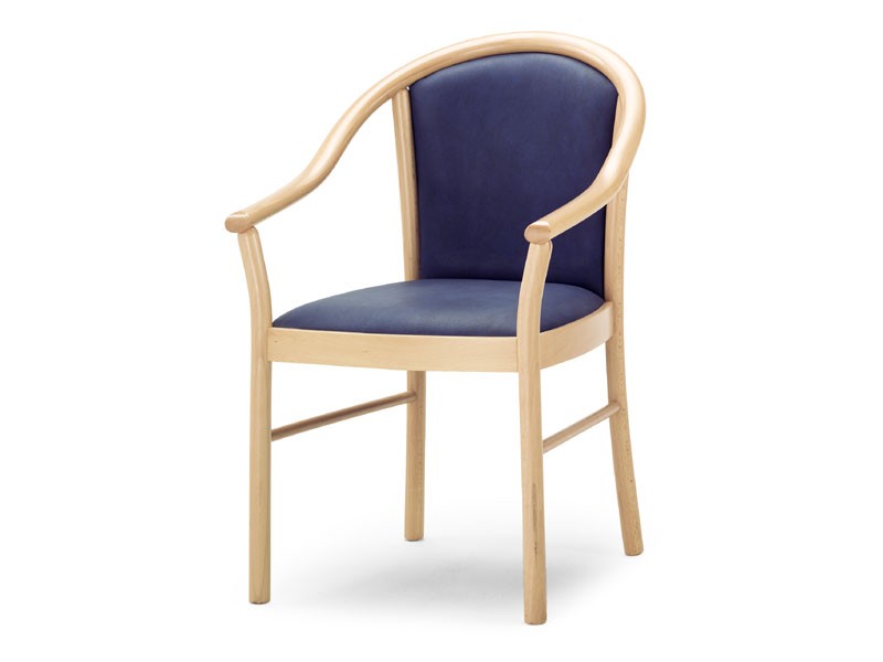 MT/14, Silla con brazos de madera, asiento y respaldo tapizados