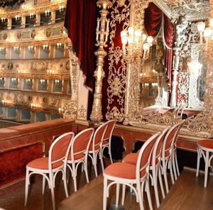 La Fenice Theatre in Venice, Sillas personalizadas para teatro, La Fenice de Venecia