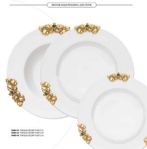 FUSIONE dishes, Platos de porcelana, con decoraciones doradas