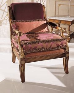 9725, Silln en madera de haya maciza, asiento y respaldo tapizados, para ambientes de estilo clsico y lujoso