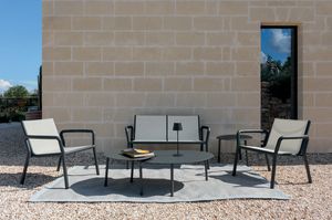 LIMA, Sof� y sillones de exterior, en aluminio y textileno.