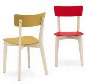 Holly, Silla de madera con asiento y respaldo de plstico