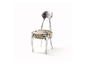 Art.242 chair, Silla de estilo clásico con asiento acolchado