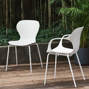 Ops, Silla apilable con asiento y respaldo sinuosos y flexibles.