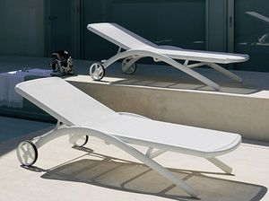 Elite 1000 tumbona, Cama de solarium en aluminio, regulable, con ruedas