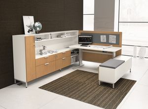 Atlante comp.20, Mobiliario modular para oficina, con mesas y armarios