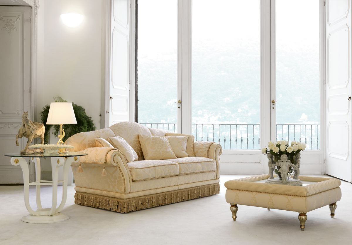 Glicine, Sofá de estilo clásico de lujo, salones refinados