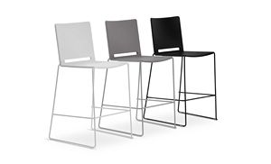 Fil stool, Taburete de diseo, en estilo minimalista, con almohadillas de goma