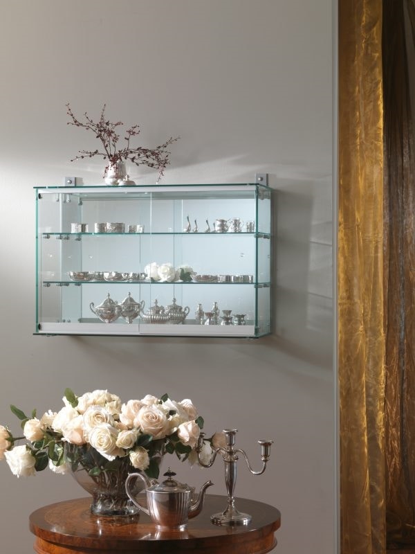 K-Möbel Vitrina Mueble de Pared 80x60x25 cm Plata con 2 estantes de Vidrio Espejo y iluminación LED 
