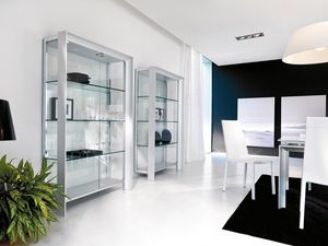 MIAMI display cabinet, Un escaparate moderno en madera, metal y vidrio, para el comedor
