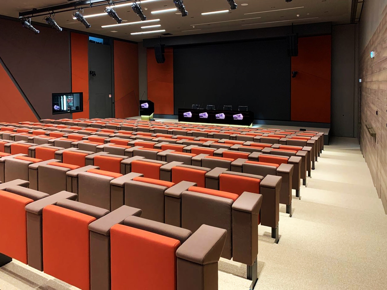 Auditorio Casa Ferrero en Luxemburgo