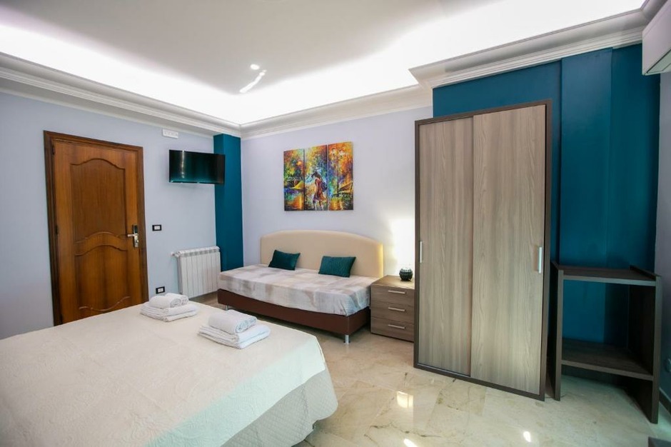 Mobiliario para B&B en Alghero, Cerde�a
