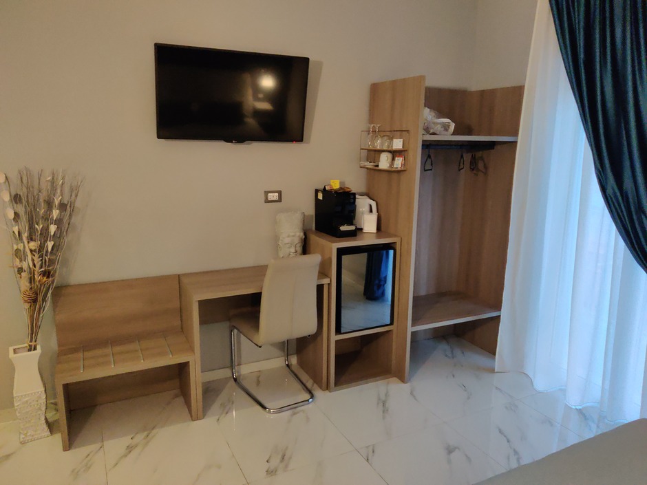 Mobiliario para B&B en Alghero, Cerde�a