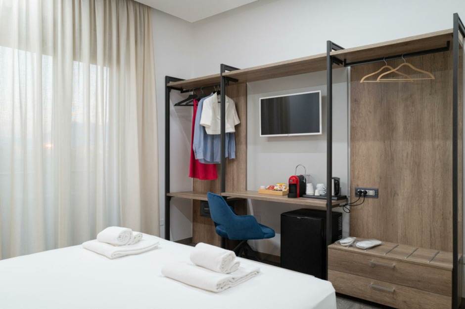 Mobiliario para B&B en Pompeya, Italia