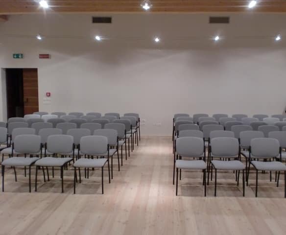 La sala de conferencias de la Municipalidad de Gaiarine