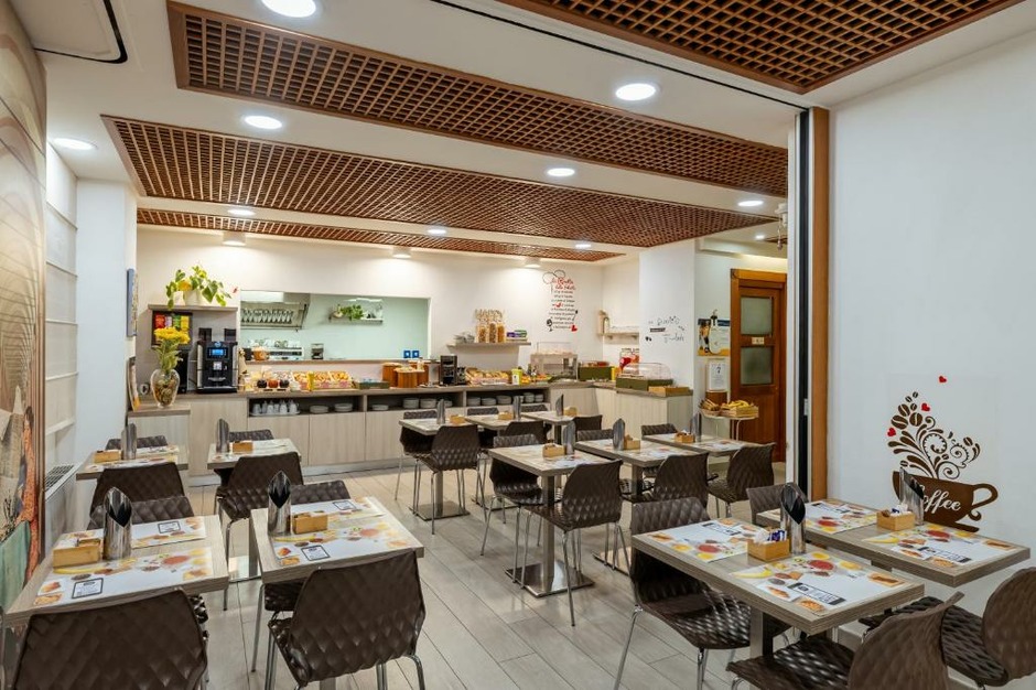 Mobiliario para sala de desayunos de hotel